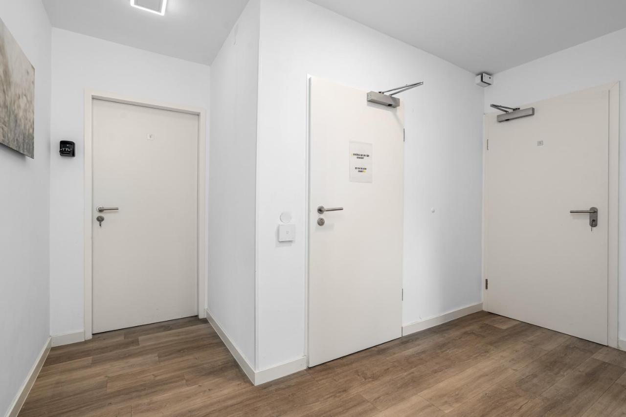 Apartment 4, Direkt Am Bahnhof Aachen Dış mekan fotoğraf