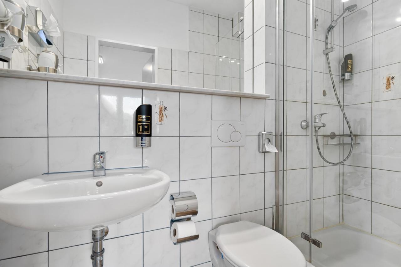 Apartment 4, Direkt Am Bahnhof Aachen Dış mekan fotoğraf